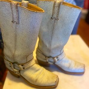 Vintage Frye 12R harness women’s white crackle boot